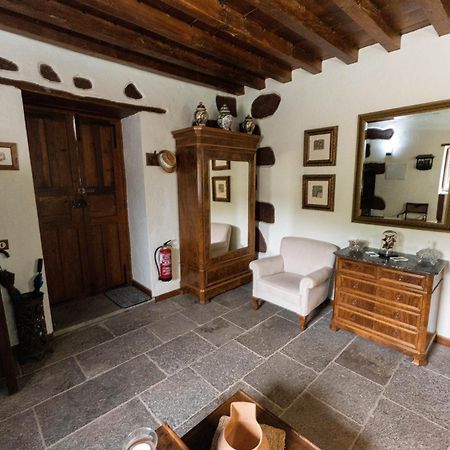 Villa Ancient Historical House à Santa Lucía Extérieur photo